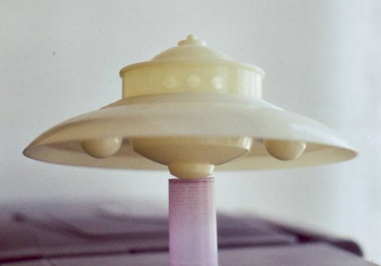 Admaski Flying Saucer- 8