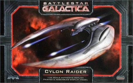 Cylon Raider - Moebius Box Art