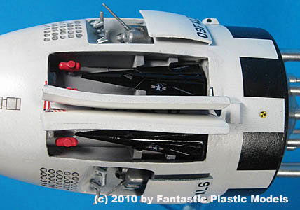 Project Orion Battleship - Fantastic Plastic - Catalog Photo 2