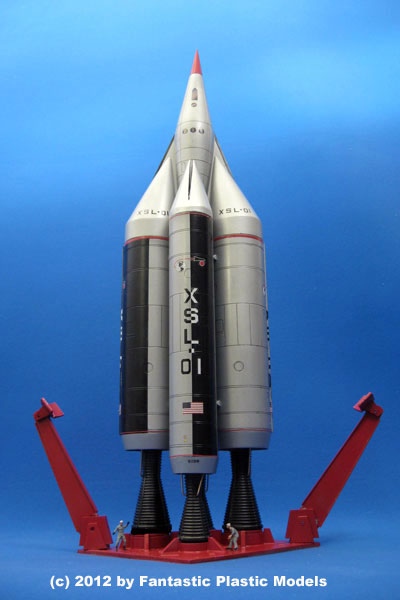 XSL-01 Moon Rocket - Fantastic Plastic - 4