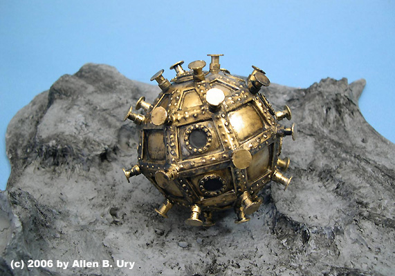 First men In The Moon Cavorite Sphere 4" Sci-Fi model kit 