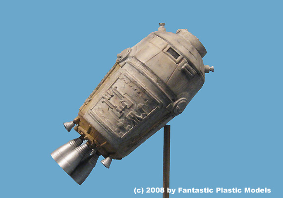 Star Wars Escape Pod 1:48 Model Kit - Fantastic Plastic Models