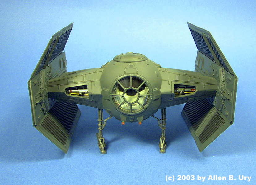 MPC Star Wars: A New Hope Darth Vader Tie Fighter 1:32 Scale