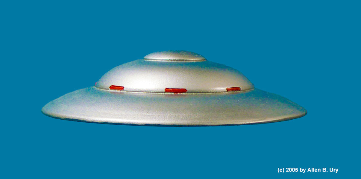 North Corsica UFO by Lunar Models - Fantastic Plastic Models