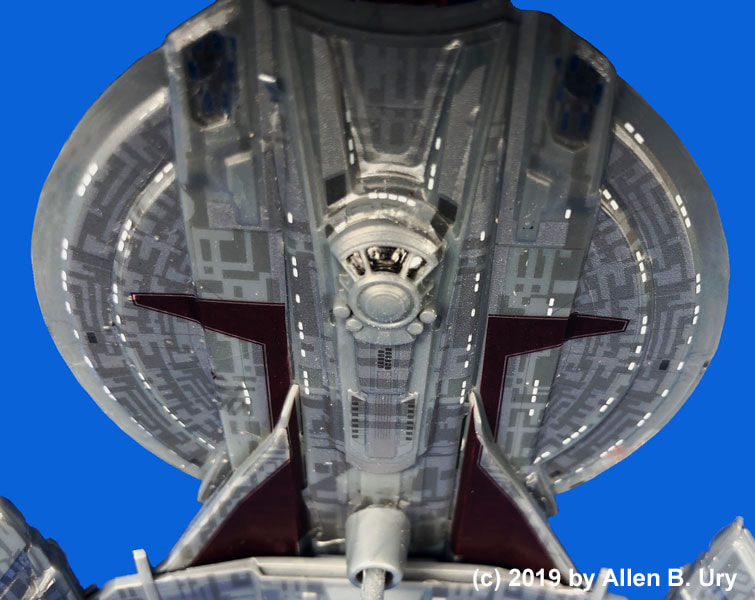 U.S.S. Shezhou by Polar Lights - Fantastic Plastic Models
