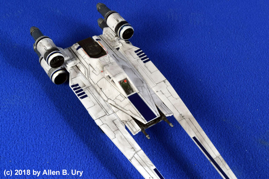 U Wing Fighter 1 100 by Bandai Fantastic Plastic Models