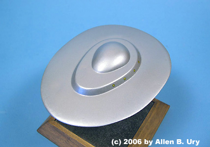 Metaluna Saucer - 2